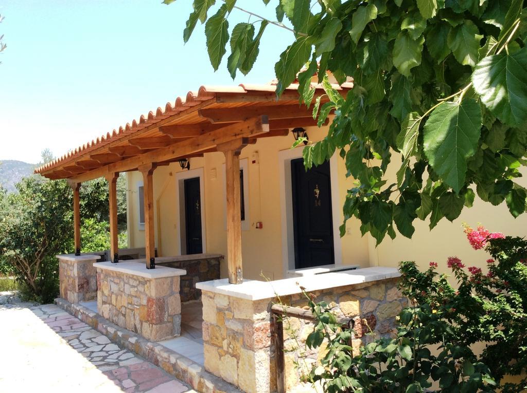 Angelica Villas Hotel Apartments Epidaurus Esterno foto