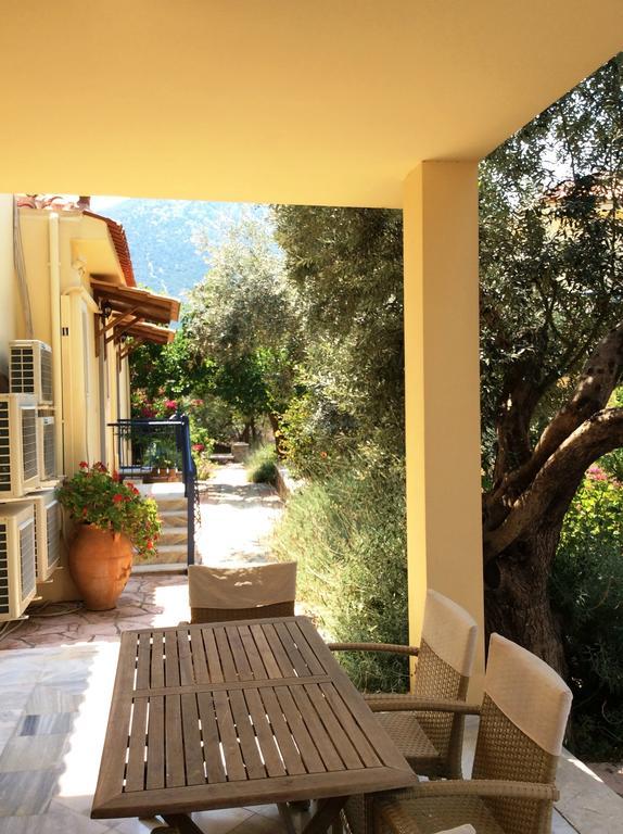 Angelica Villas Hotel Apartments Epidaurus Esterno foto
