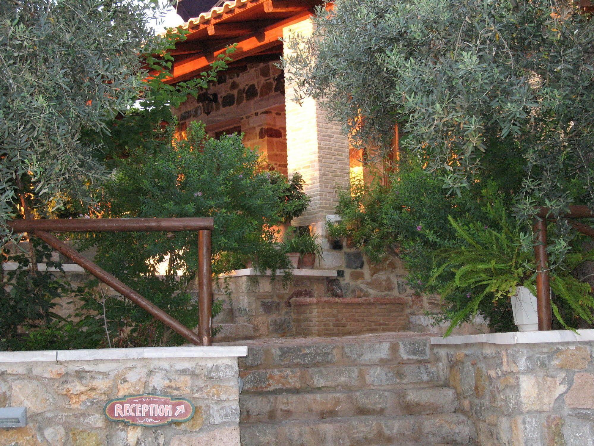 Angelica Villas Hotel Apartments Epidaurus Esterno foto
